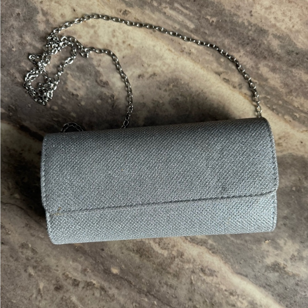 Elegant Silver Chain Clutch